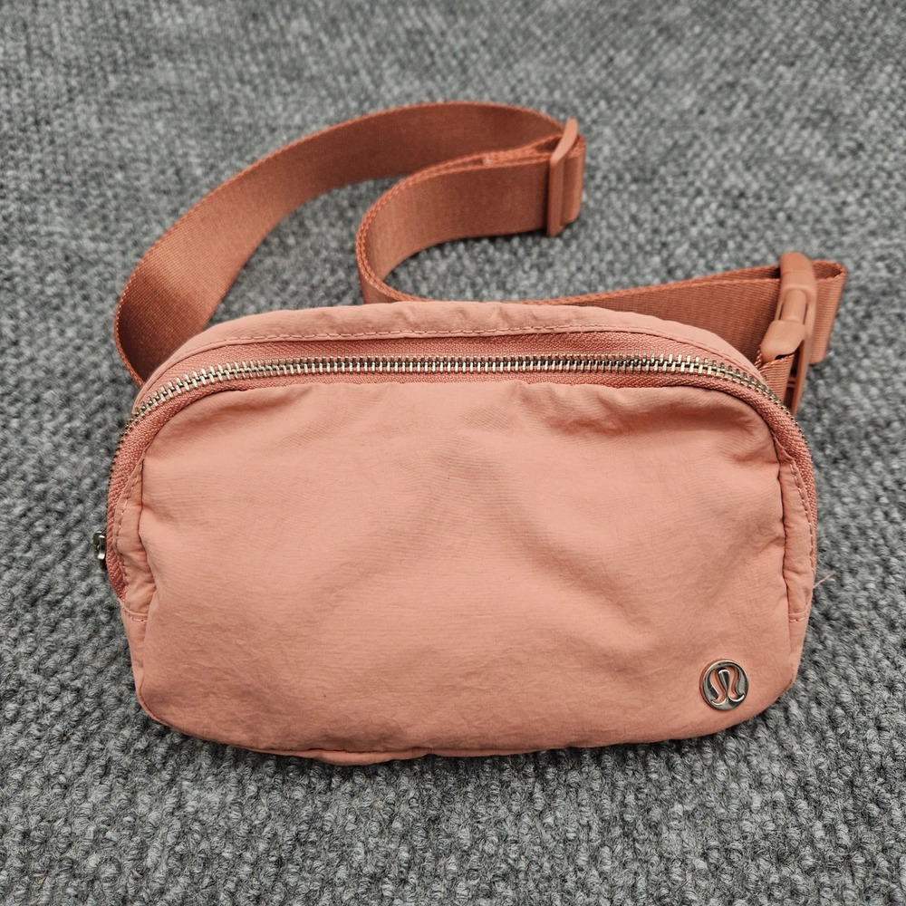 Lululemon Pink Everywhere Belt Bag Fanny Pack Crossbody Athletic 1L Adjustable